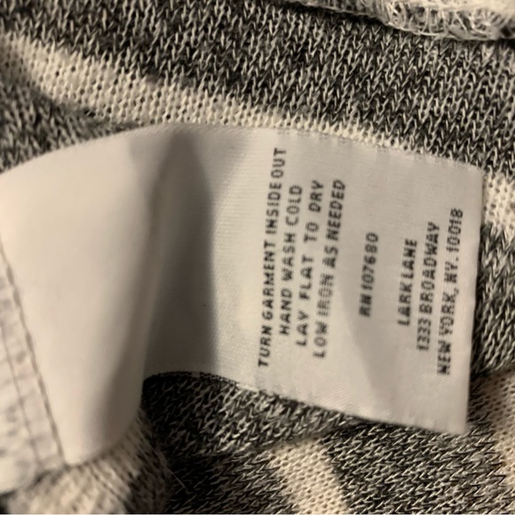 Lark Lane 3x hooded top - Picture 7 of 8